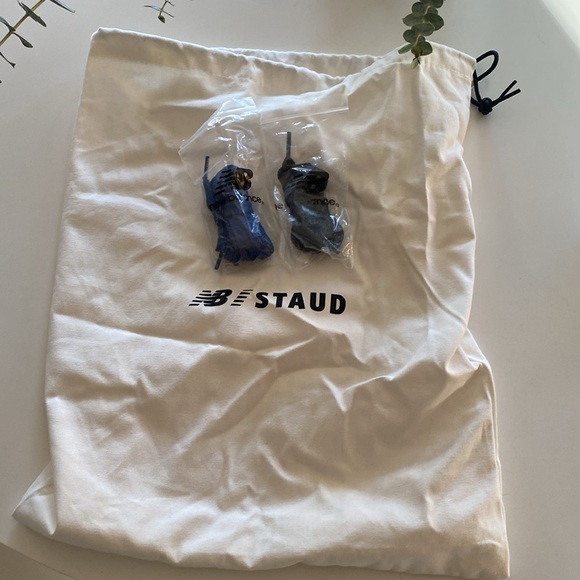 New Balance x Staud collab shoe - Picture 10 of 12